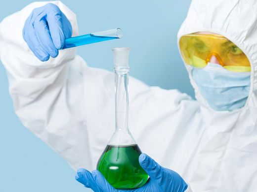 Químicos y Substancias Peligrosas